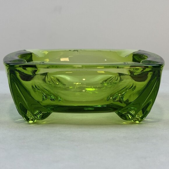 Vintage Mid-Century Green Glass Ashtray Square 4.5" Retro Heavy Art Glass - Picture 7 of 13